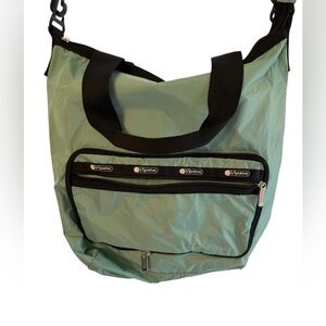 LESPORTSAC PACKABLE SLIM TOTE CROSSBODY SHOULDER BAG IN SPRING LEAF GREEN NEW
